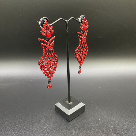 Art Deco Inspired Red Crystal Statement Drop Earrings - Picture 4 of 4